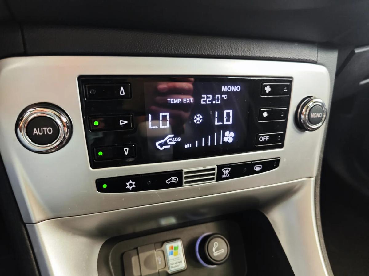 lancia-delta-2008-diesel-1598cc