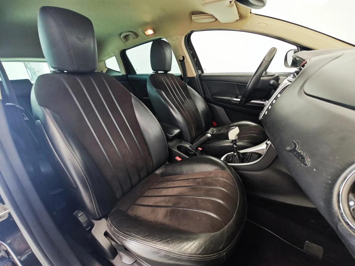 lancia-delta-2008-diesel-1598cc