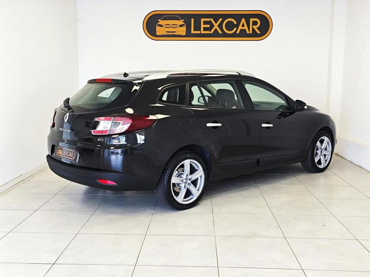 renault-megane-sport-tourer-2010-diesel-1461cc