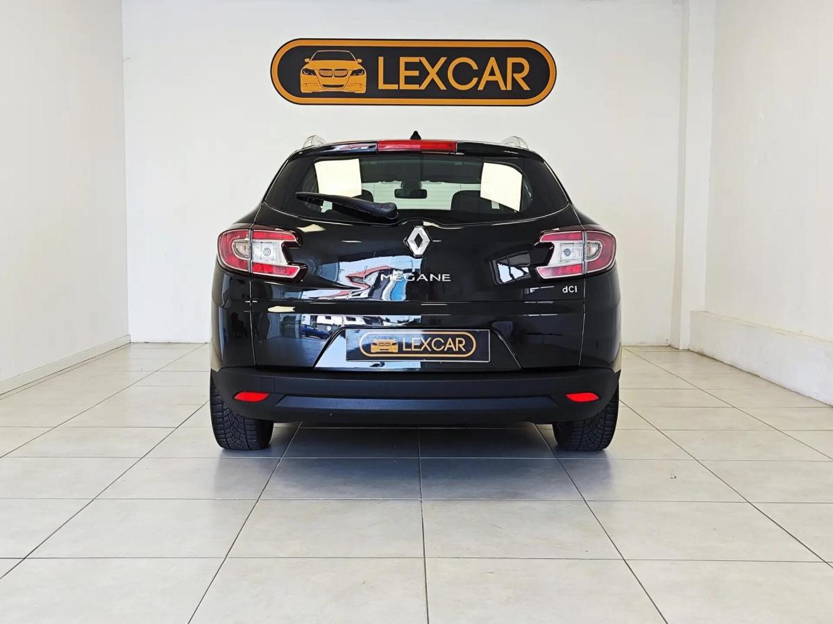 renault-megane-sport-tourer-2010-diesel-1461cc