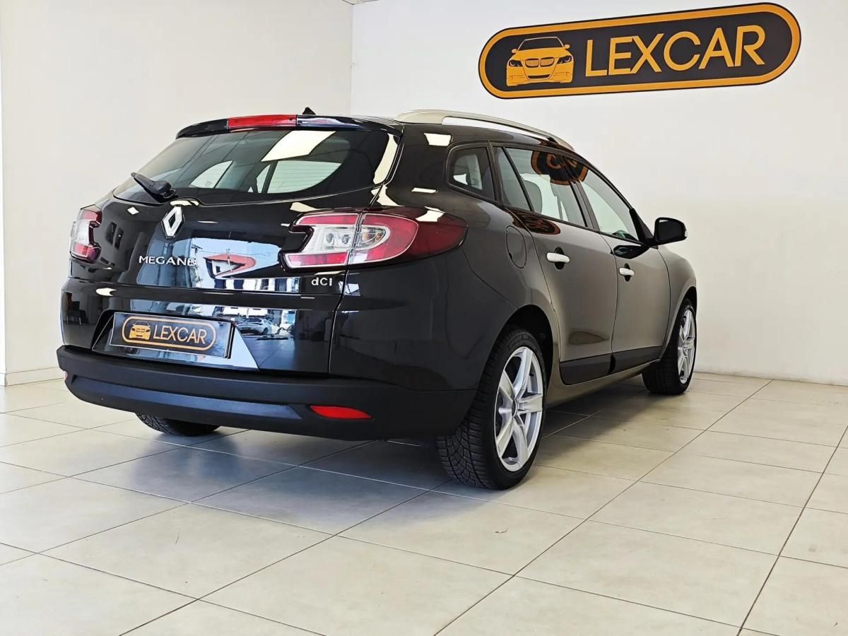 renault-megane-sport-tourer-2010-diesel-1461cc