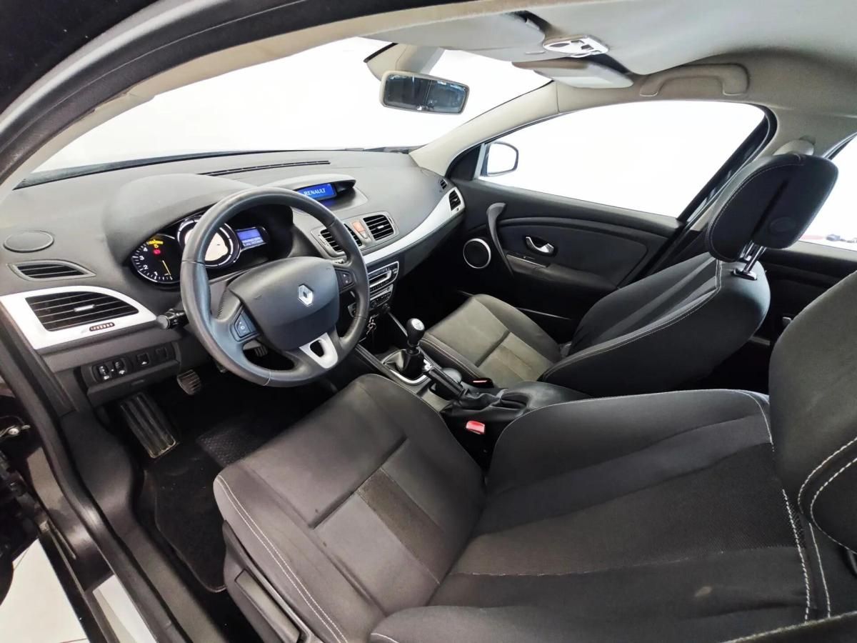 renault-megane-sport-tourer-2010-diesel-1461cc