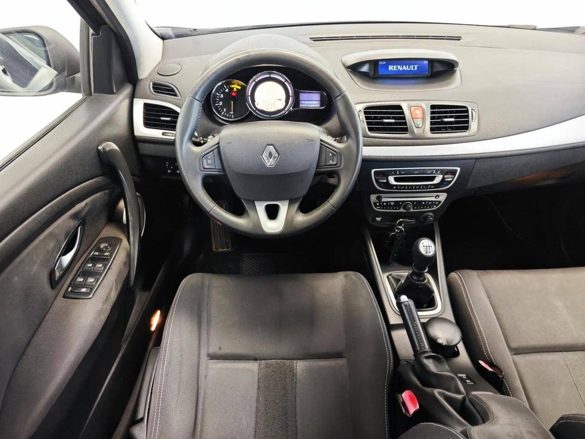 renault-megane-sport-tourer-2010-diesel-1461cc
