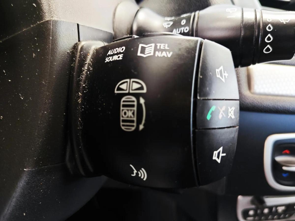 renault-megane-sport-tourer-2010-diesel-1461cc