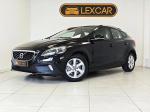 volvo-v40-cross-country-2014-diesel-1560cc