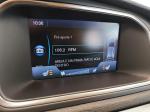 volvo-v40-cross-country-2014-diesel-1560cc