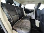 volvo-v40-cross-country-2014-diesel-1560cc