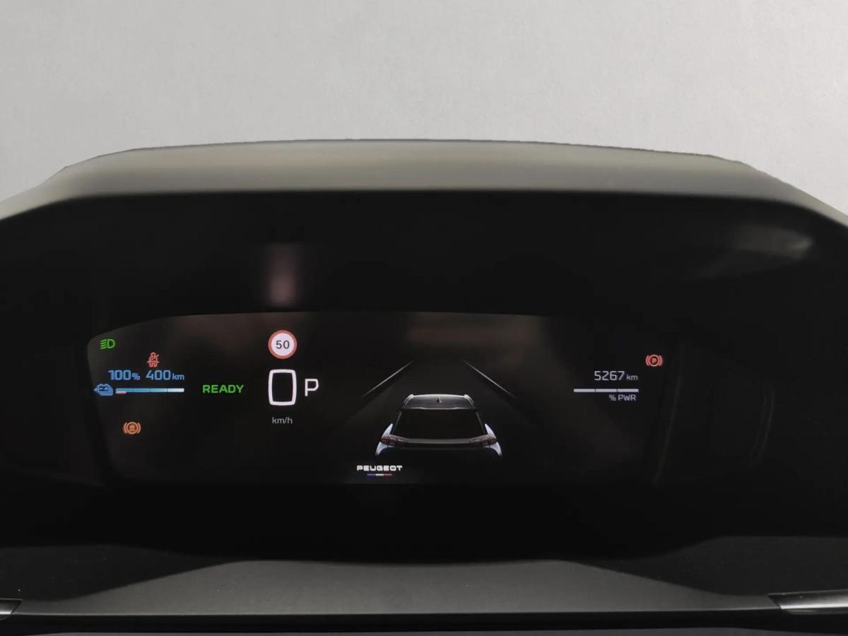 peugeot-e-2008-2025-eletrico-0cc