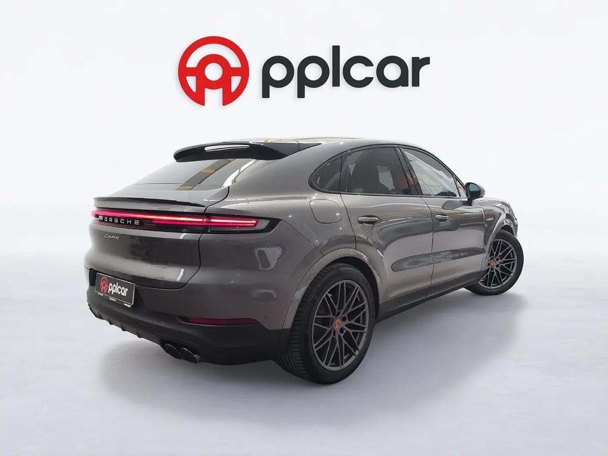porsche-cayenne-2025-hibrido-a-gasolina-2995cc