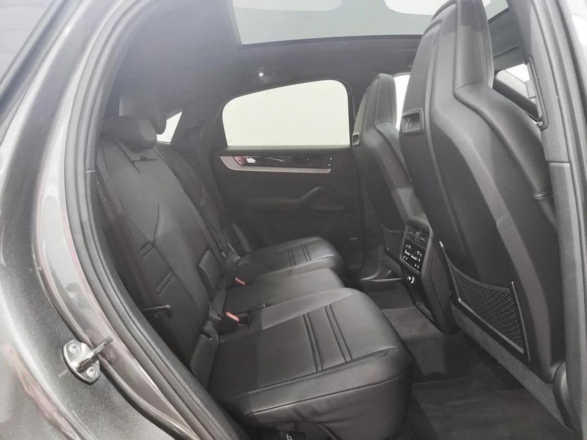 porsche-cayenne-2025-hibrido-a-gasolina-2995cc