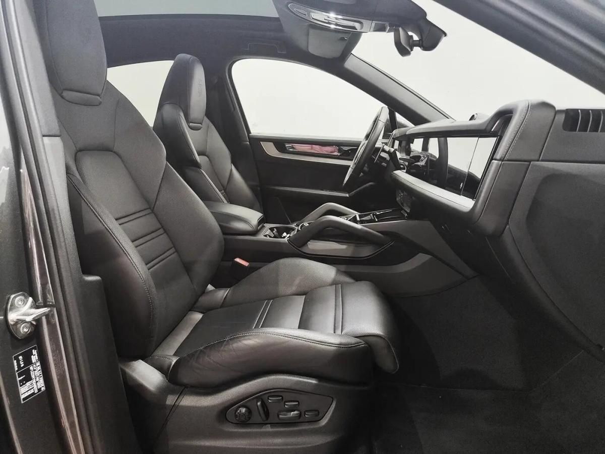 porsche-cayenne-2025-hibrido-a-gasolina-2995cc