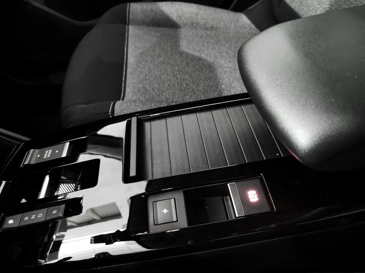 citroen-e-c4-2022-eletrico-0cc
