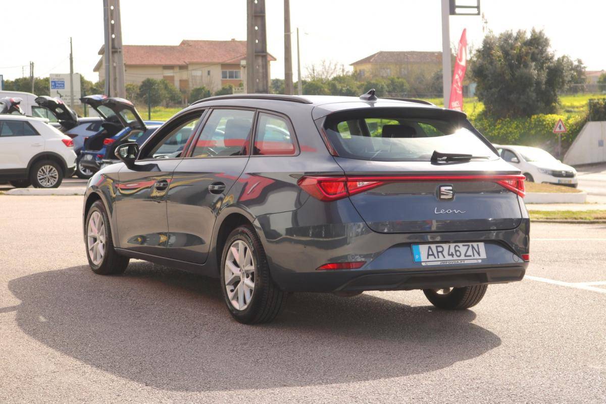 seat-leon-st-2022-diesel-2000cc