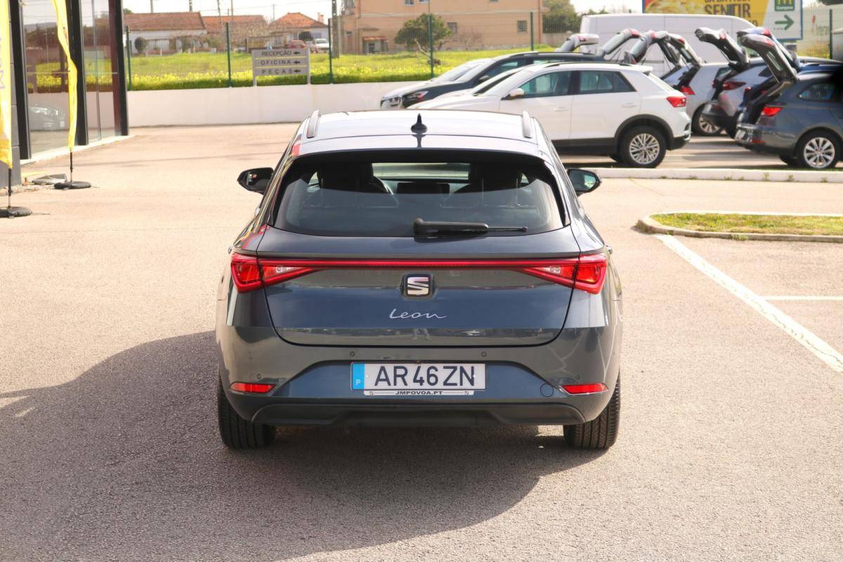seat-leon-st-2022-diesel-2000cc