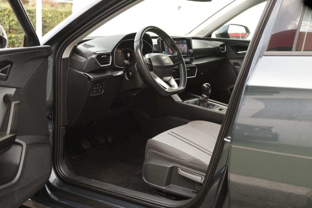 seat-leon-st-2022-diesel-2000cc