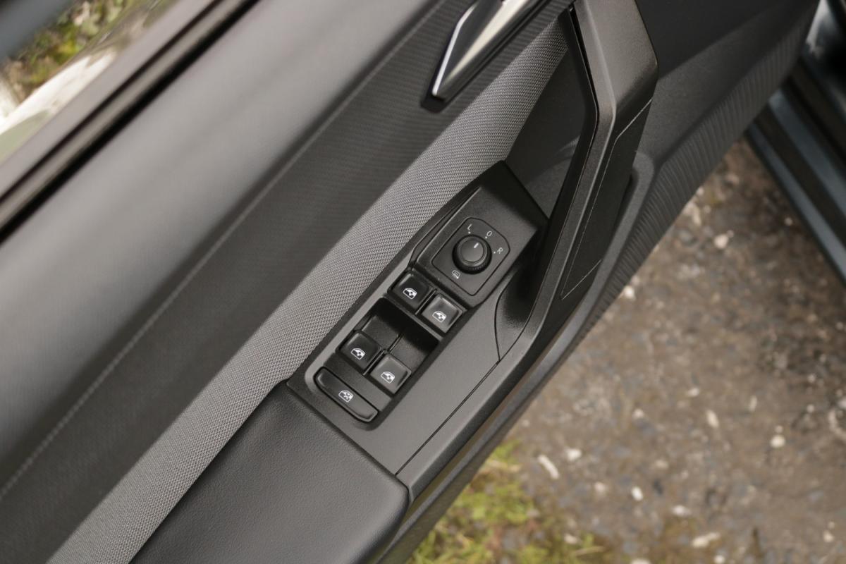 seat-leon-st-2022-diesel-2000cc