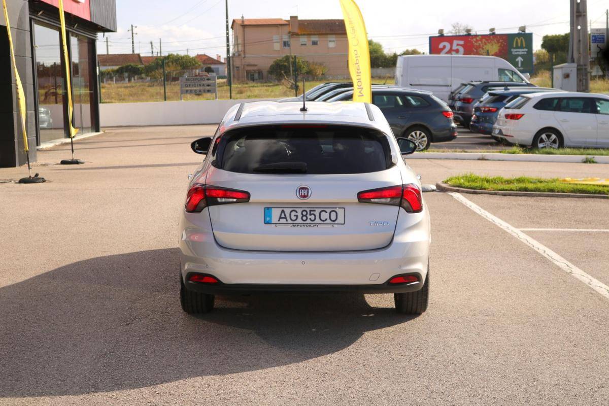 fiat-tipo-station-wagon-2021-diesel-1300cc