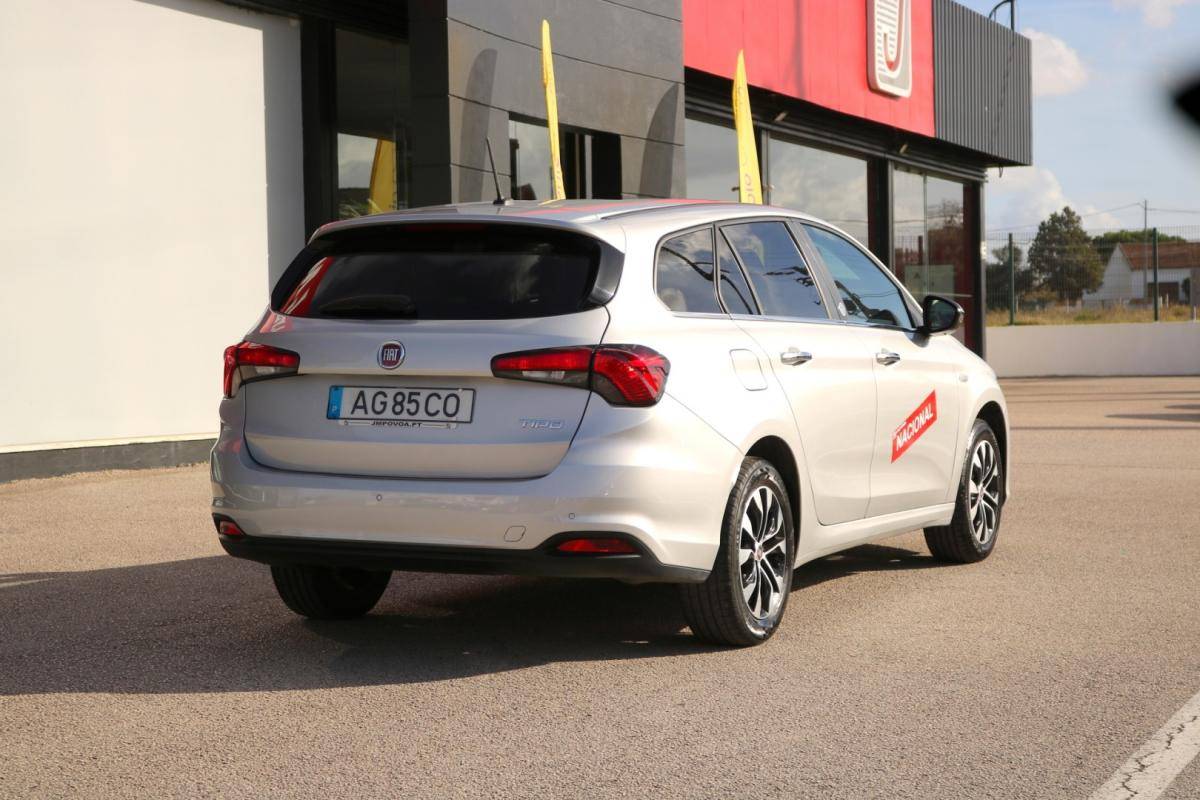 fiat-tipo-station-wagon-2021-diesel-1300cc