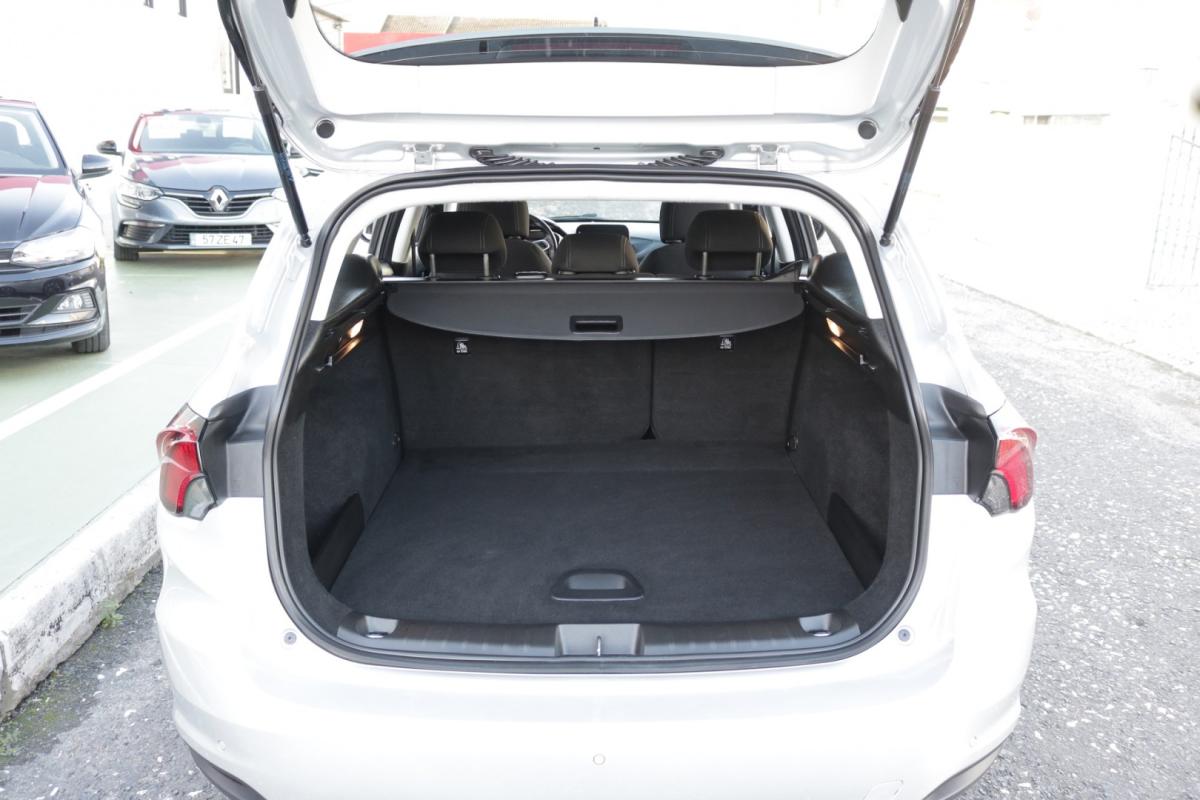 fiat-tipo-station-wagon-2021-diesel-1300cc