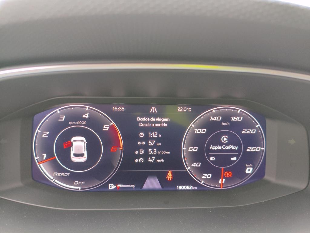 seat-leon-2022-diesel-2000cc