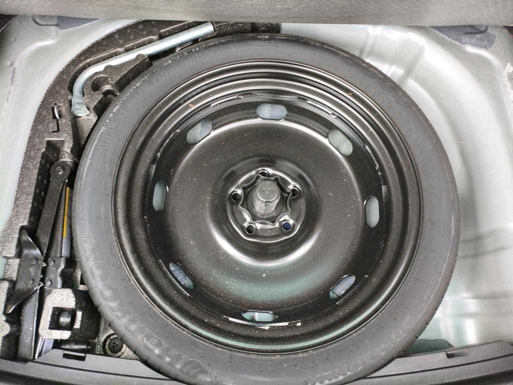 seat-leon-2022-diesel-2000cc