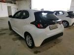 toyota-yaris-2023-hibrido-1500cc