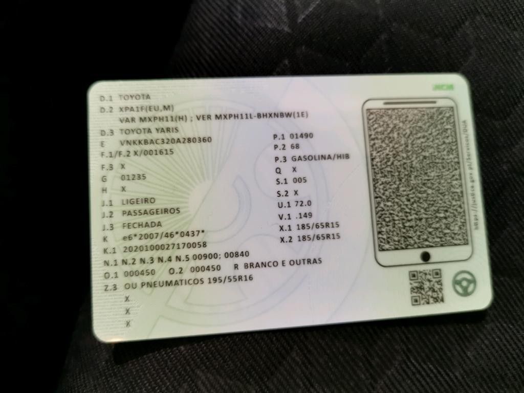toyota-yaris-2023-hibrido-1500cc