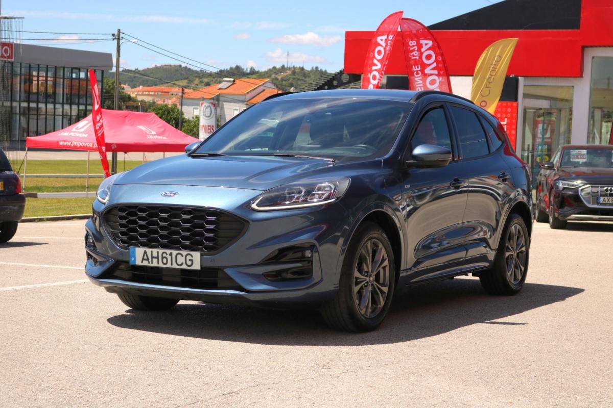 ford-kuga-2021-hibrido-2488cc