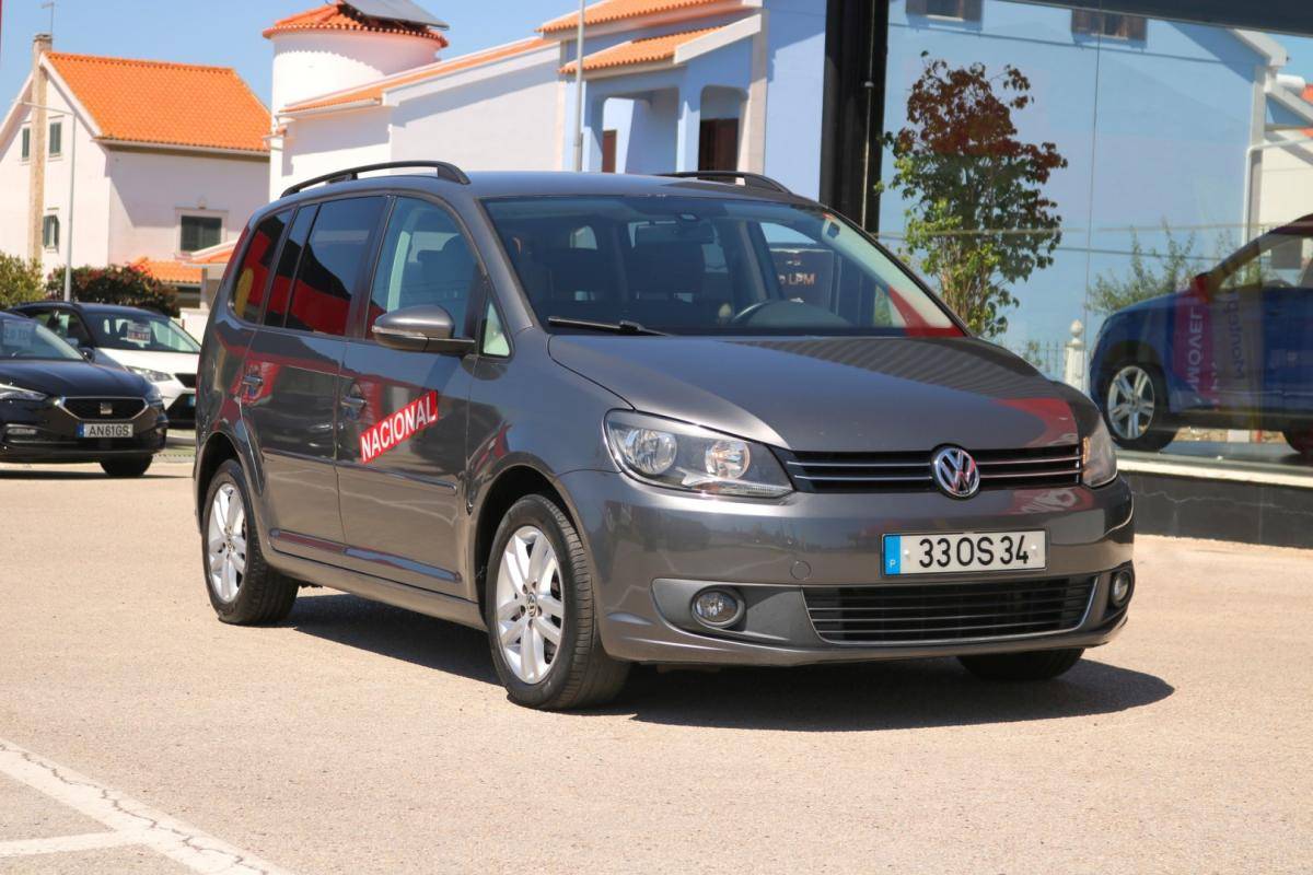 volkswagen-touran-2014-diesel-1600cc