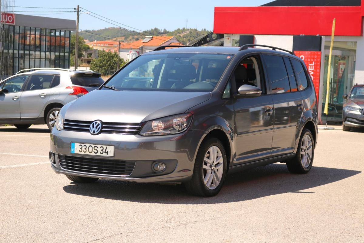 volkswagen-touran-2014-diesel-1600cc