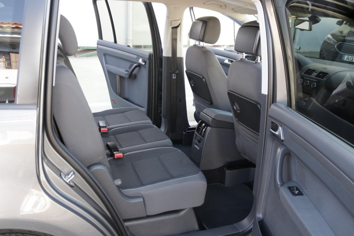 volkswagen-touran-2014-diesel-1600cc
