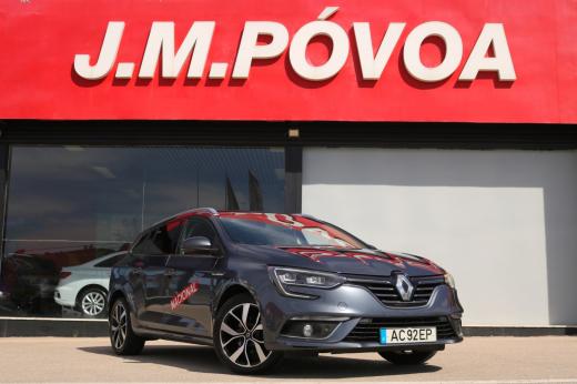 renault-megane-sport-tourer-2020-diesel-1500cc