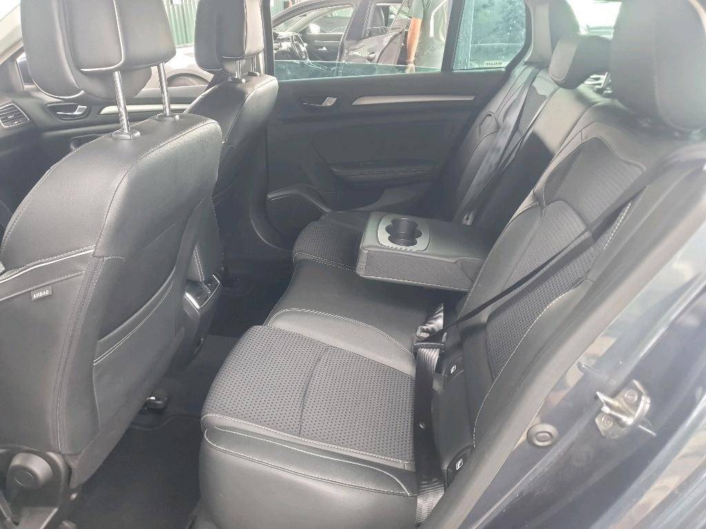 renault-megane-sport-tourer-2020-diesel-1500cc
