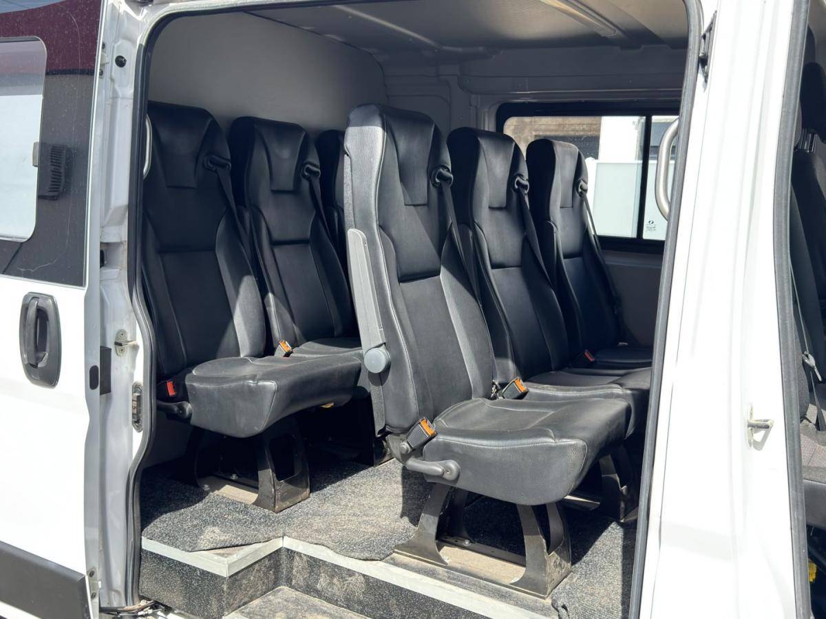 opel-movano-2023-diesel-2200cc