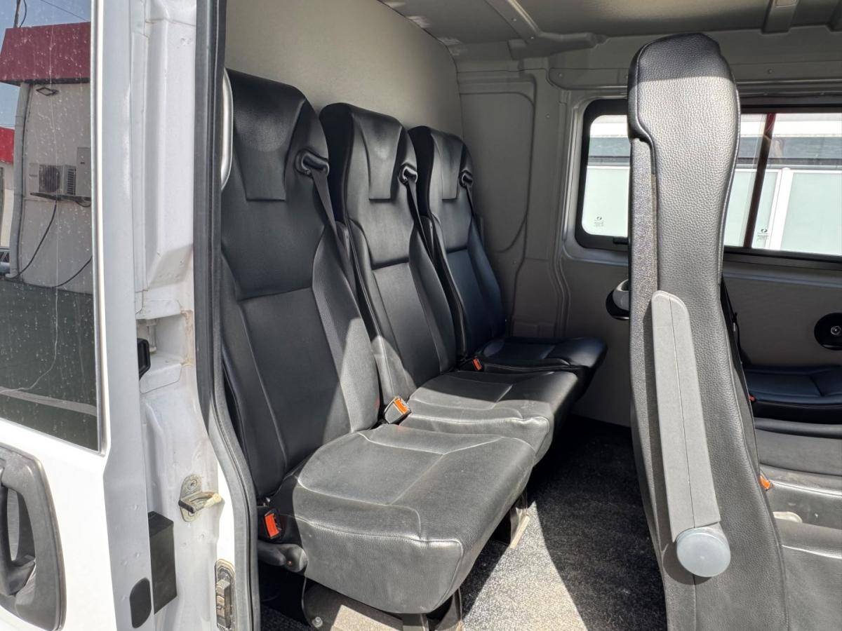 opel-movano-2023-diesel-2200cc