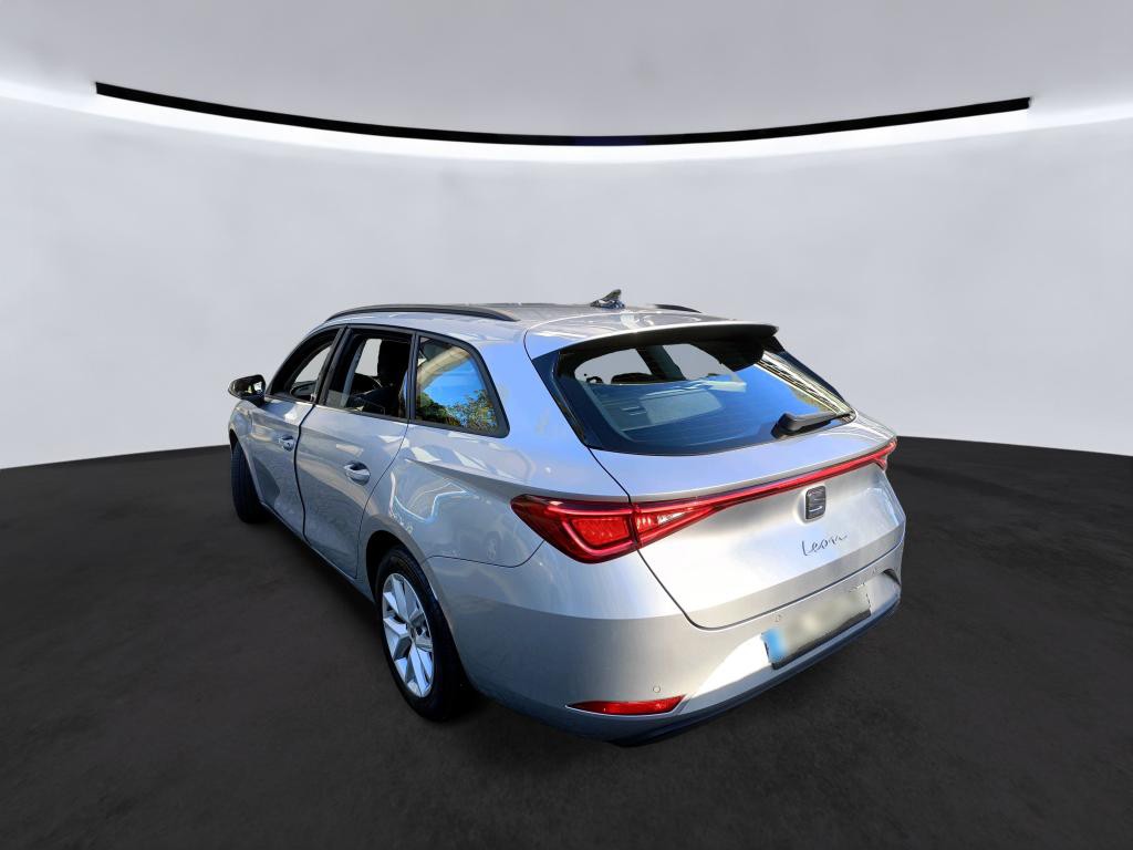 seat-leon-st-2023-diesel-2000cc