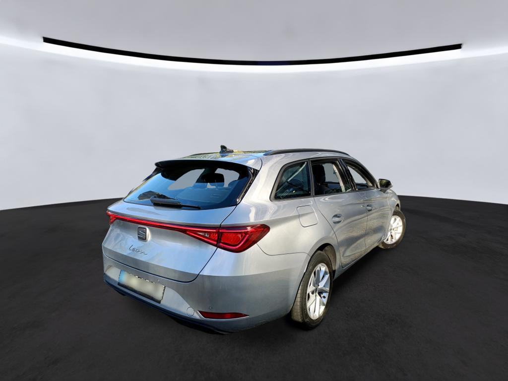 seat-leon-st-2023-diesel-2000cc