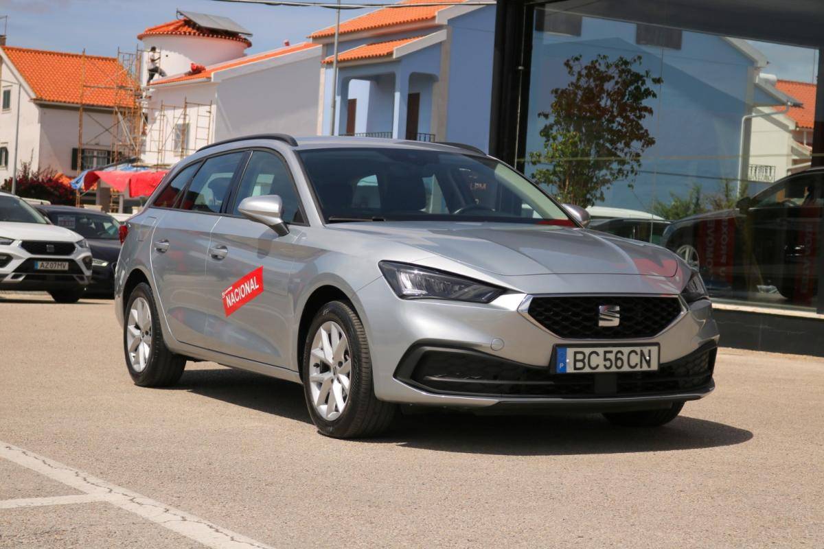 seat-leon-st-2023-diesel-2000cc