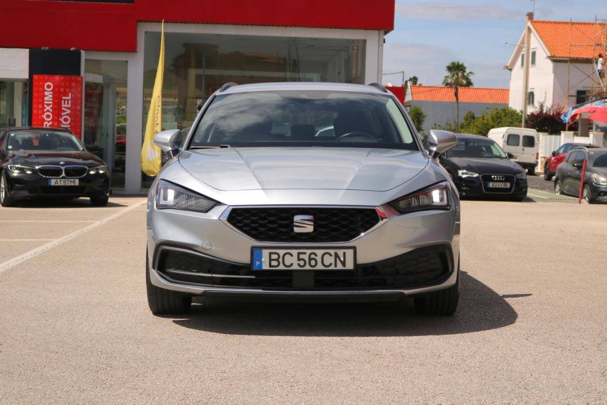 seat-leon-st-2023-diesel-2000cc