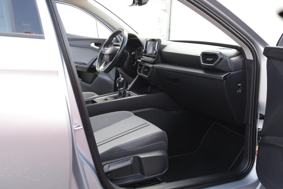 seat-leon-st-2023-diesel-2000cc