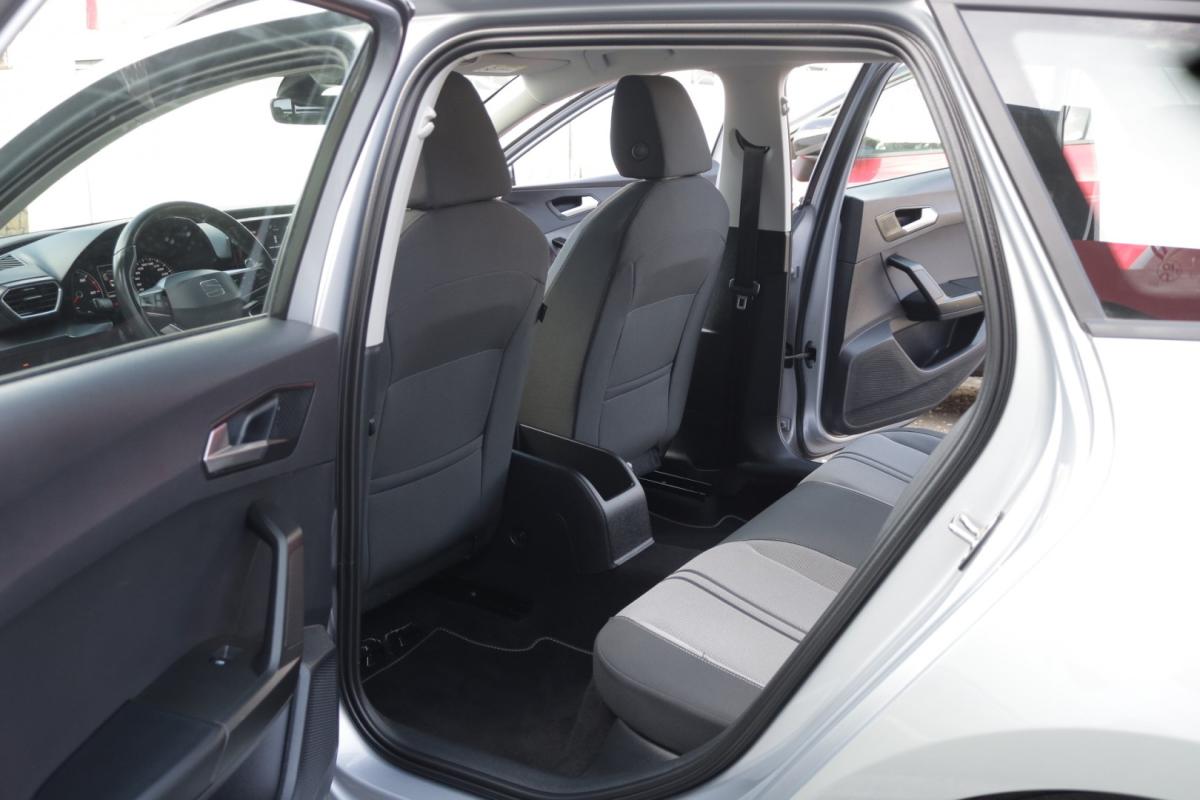 seat-leon-st-2023-diesel-2000cc