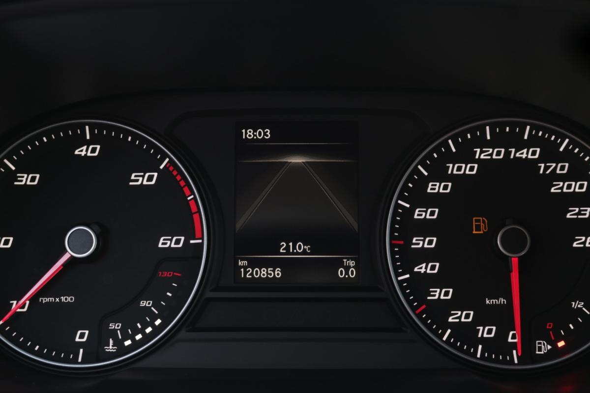 seat-leon-st-2023-diesel-2000cc