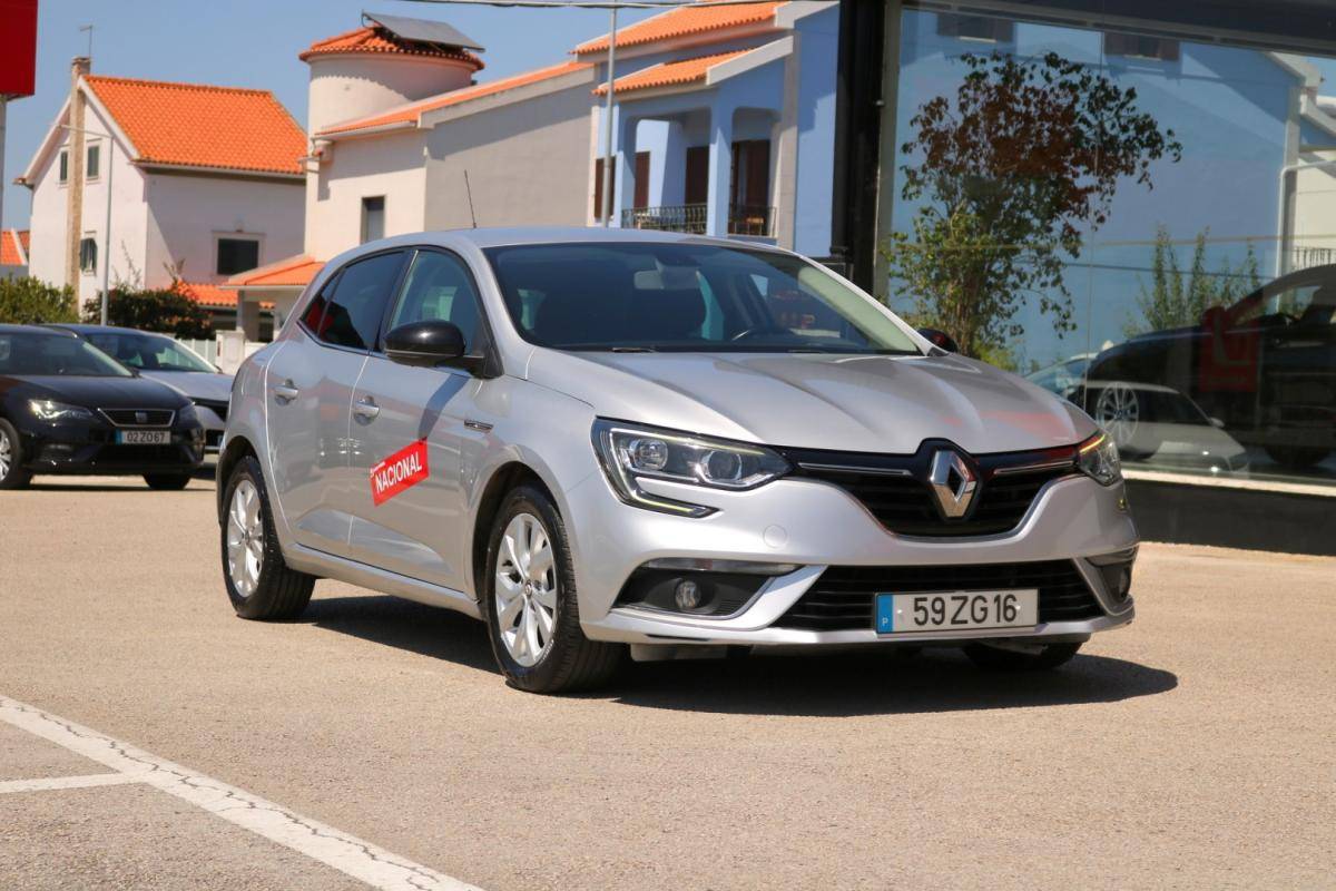 renault-megane-2019-diesel-1500cc