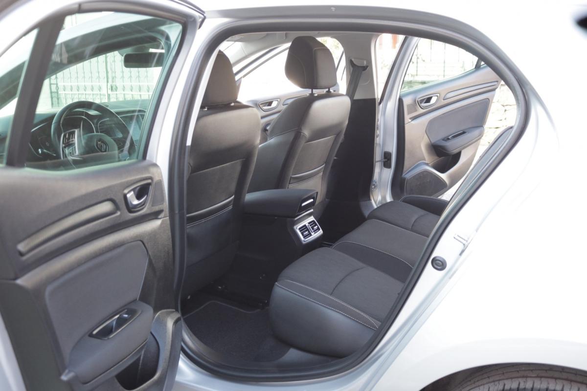 renault-megane-2019-diesel-1500cc