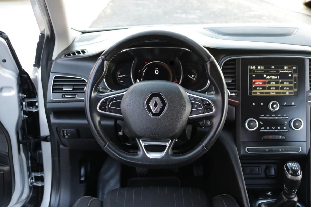 renault-megane-2019-diesel-1500cc