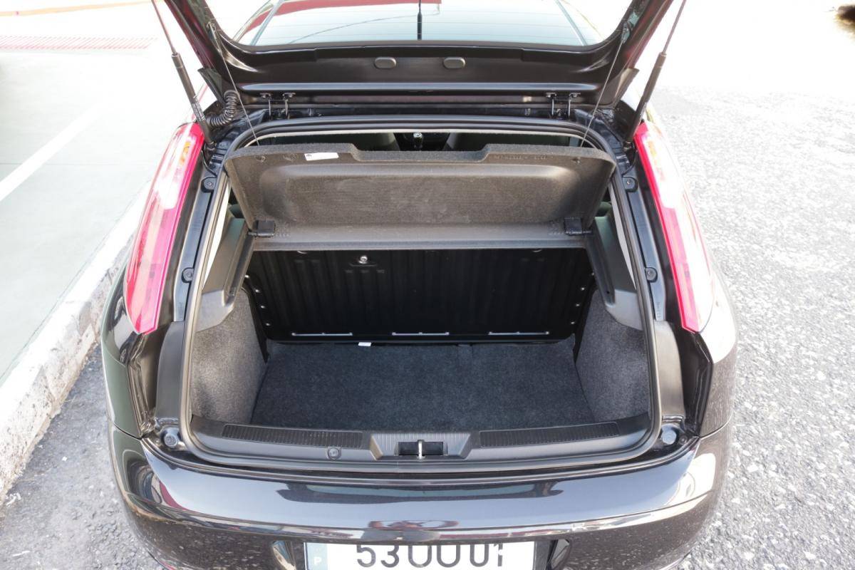 fiat-punto-2018-gasolina-1200cc