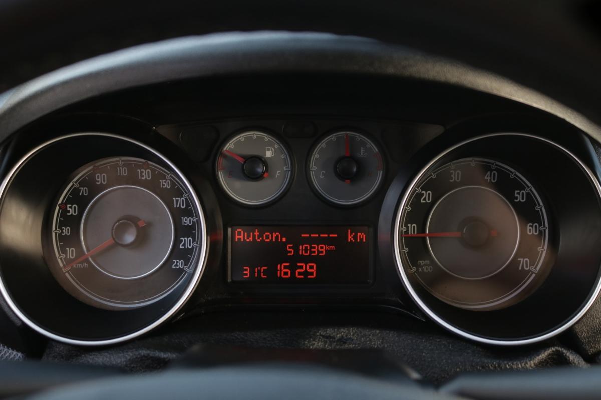 fiat-punto-2018-gasolina-1200cc