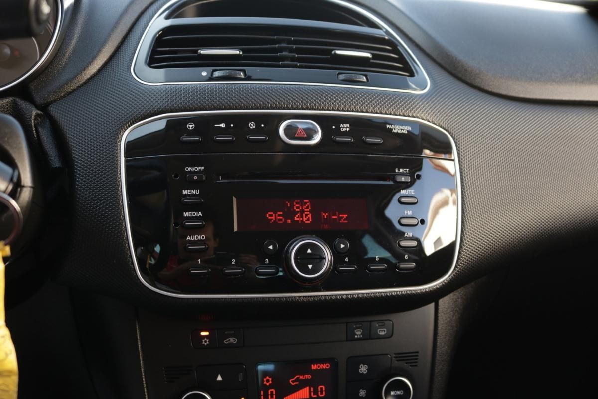 fiat-punto-2018-gasolina-1200cc