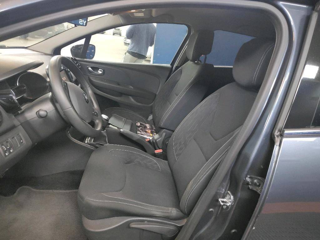 renault-clio-sport-tourer-2019-diesel-1500cc
