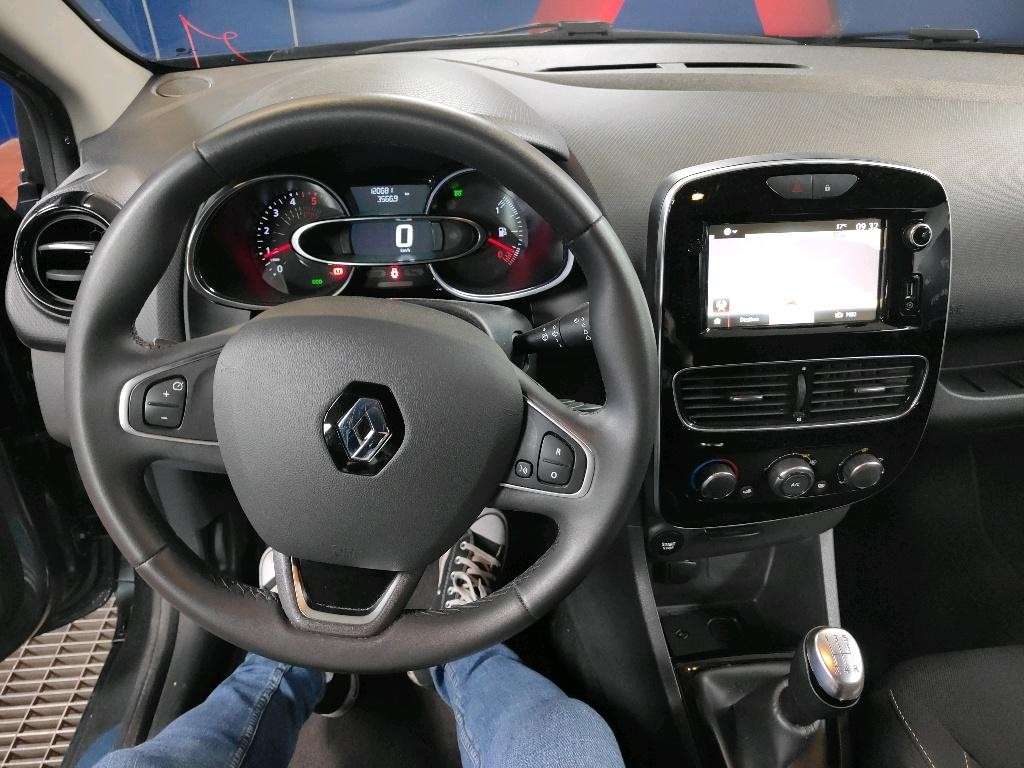 renault-clio-sport-tourer-2019-diesel-1500cc